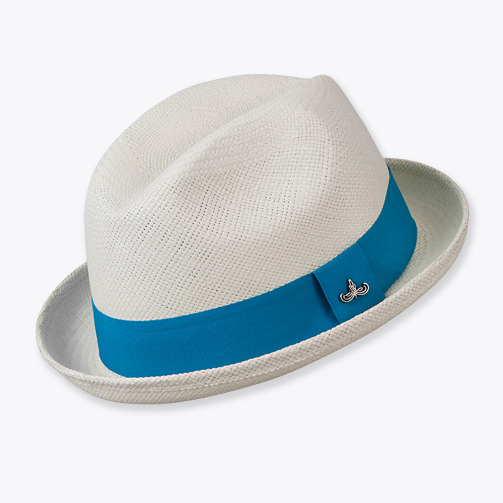 NEW YORK - LIGHTBLUEBAND